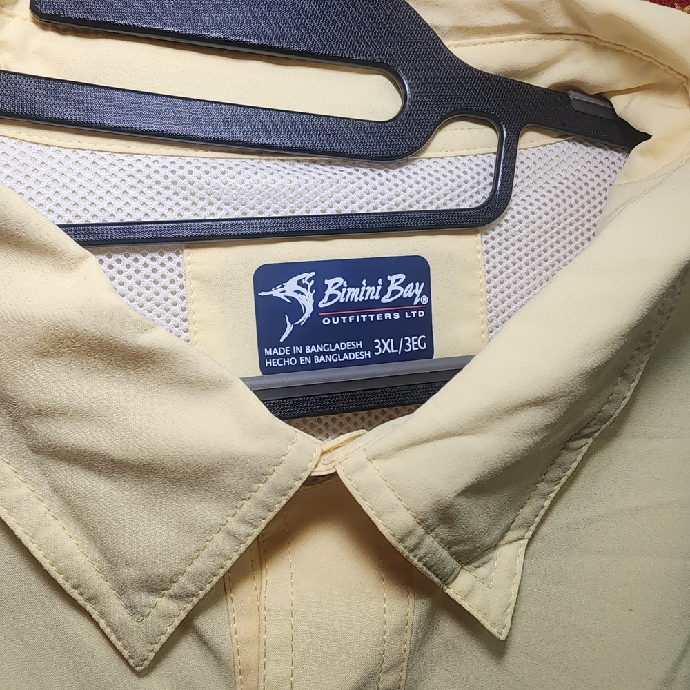 **Bass Pro Shops Men’s Button-Up Fishing Shirt — Cream** - Picture 5 of 9
